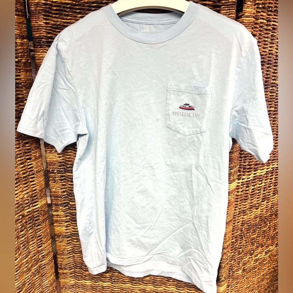 Southern Tide-Mens‎ Medium
Skiing Light Blue Short Sleeve T Shirt